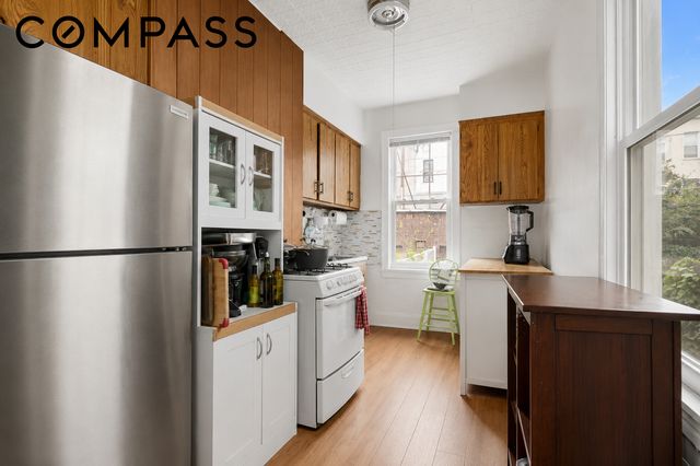 10 St Johns Road, New York City, NY 11385