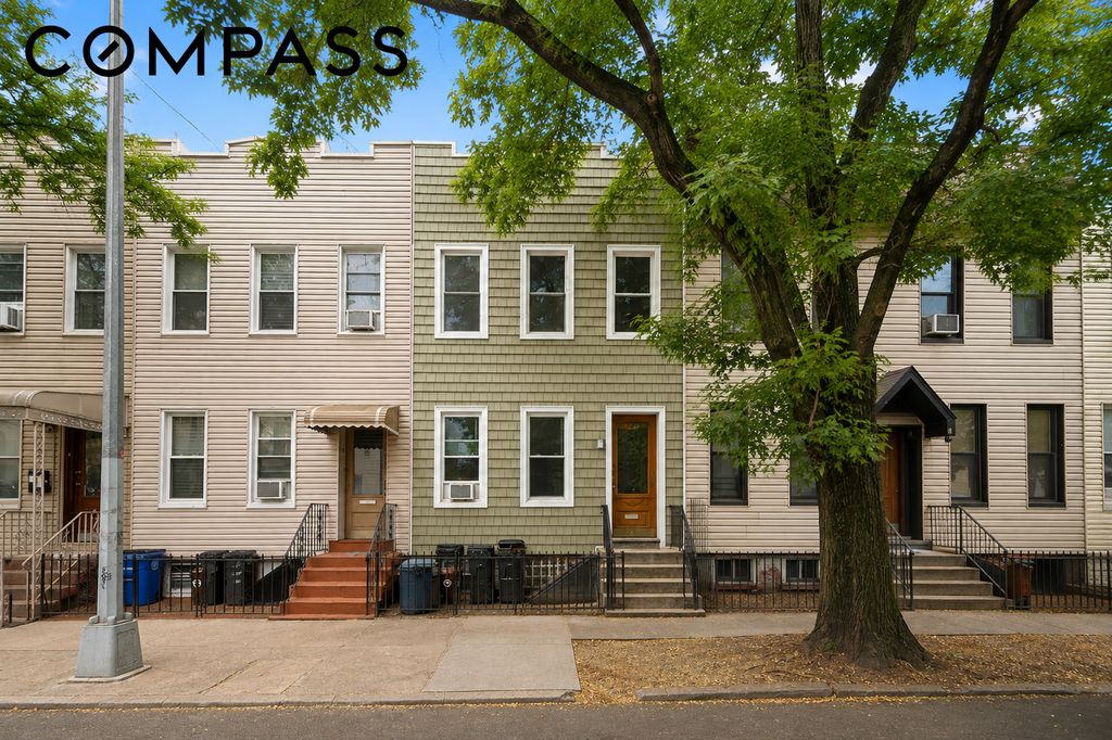 10 St Johns Road, New York City, NY 11385
