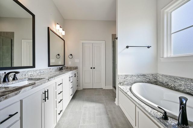 2729 Shore Side Avenue, Baton Rouge, LA 70810