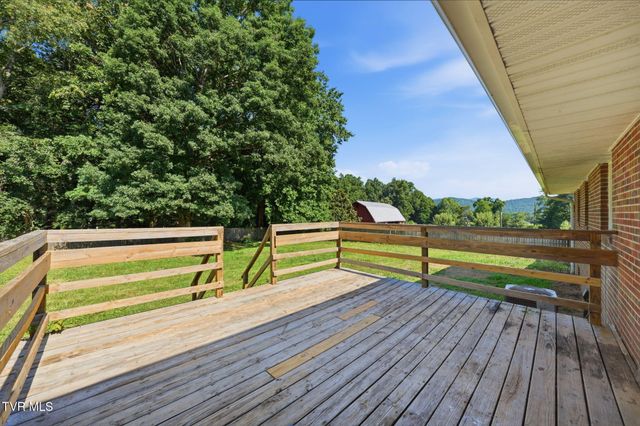 284 H Heaton Road, Elizabethton, TN 37643