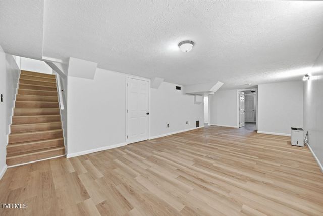 284 H Heaton Road, Elizabethton, TN 37643