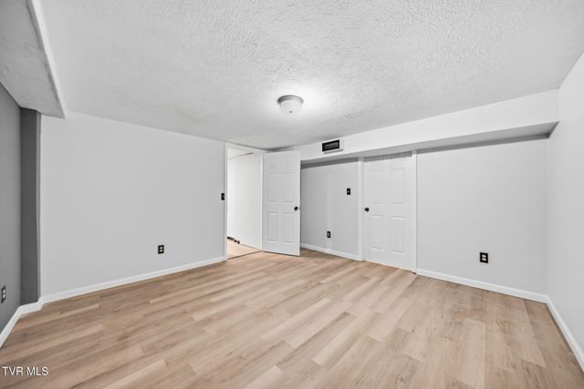 284 H Heaton Road, Elizabethton, TN 37643