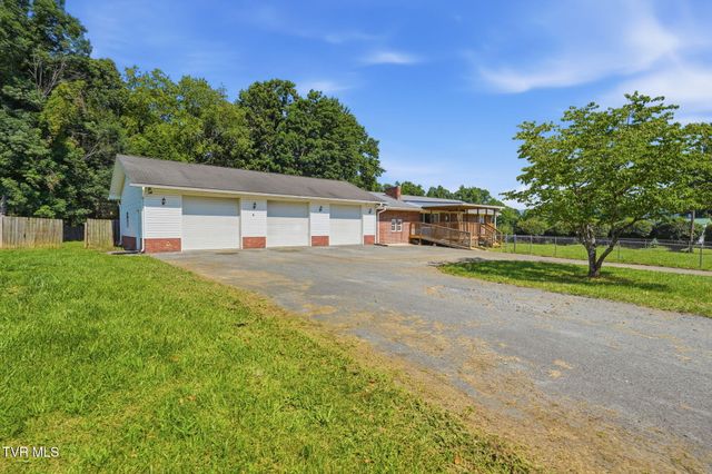 284 H Heaton Road, Elizabethton, TN 37643