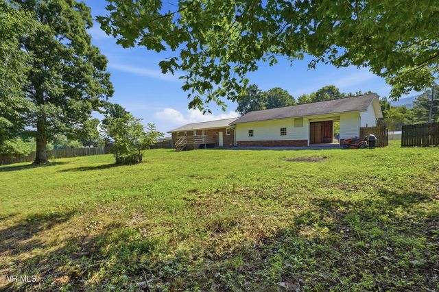 284 H Heaton Road, Elizabethton, TN 37643
