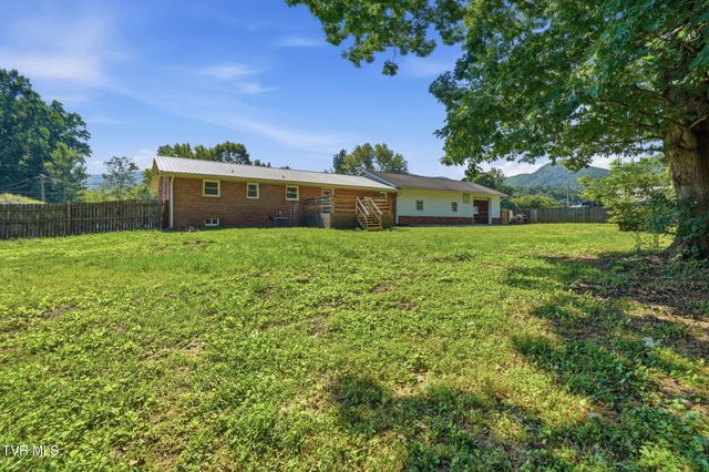 284 H Heaton Road, Elizabethton, TN 37643