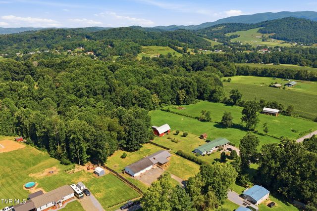284 H Heaton Road, Elizabethton, TN 37643