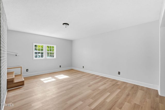 284 H Heaton Road, Elizabethton, TN 37643