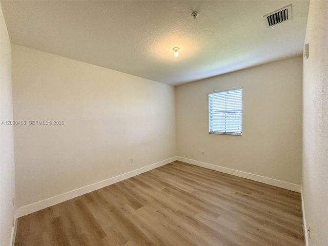 10620 NW 88 Street 216, Doral, FL 33178