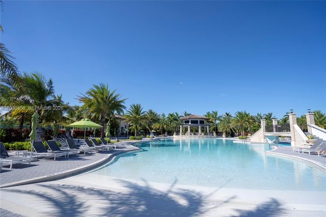 10620 NW 88 Street 216, Doral, FL 33178