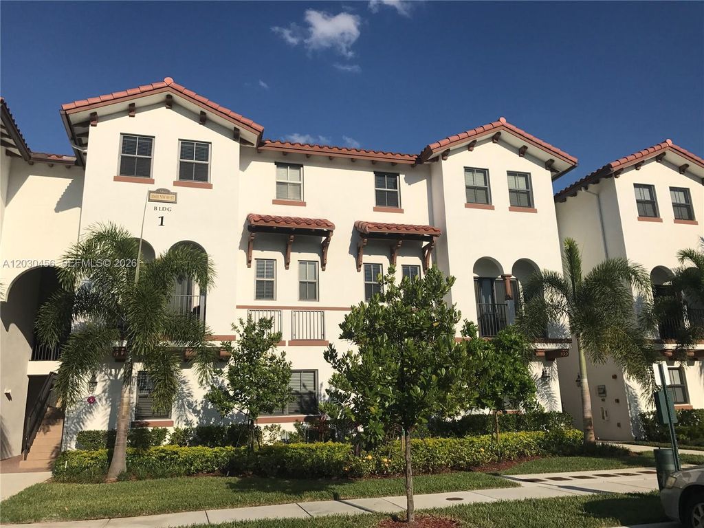 10620 NW 88 Street 216, Doral, FL 33178