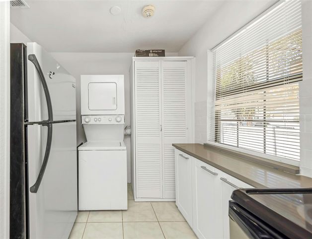 1022 8TH STREET N, St Petersburg, FL 33701