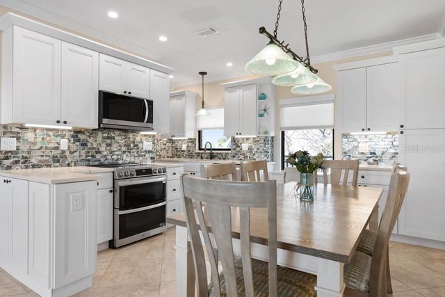 6005 GULF DRIVE 219, Holmes Beach, FL 34217