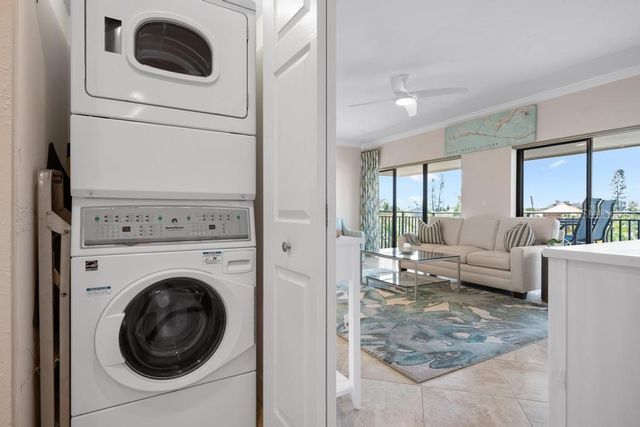 6005 GULF DRIVE 219, Holmes Beach, FL 34217