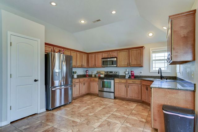 325 Southview Drive, Branson, MO 65616