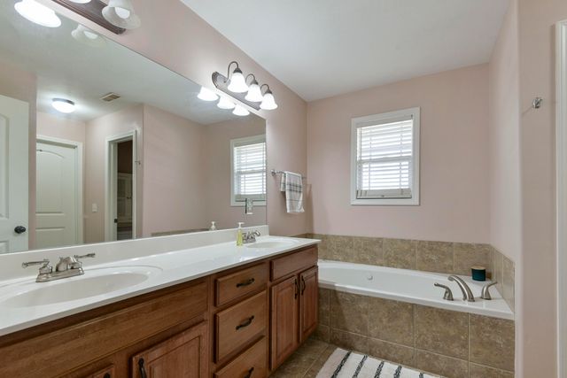 325 Southview Drive, Branson, MO 65616