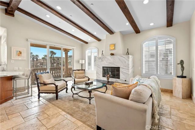 1000 MANDALAY BEACH RD, Oxnard, CA 93035