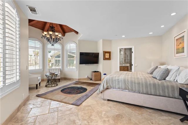 1000 MANDALAY BEACH RD, Oxnard, CA 93035