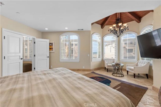 1000 MANDALAY BEACH RD, Oxnard, CA 93035