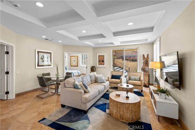 1000 MANDALAY BEACH RD, Oxnard, CA 93035