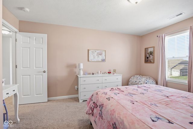 4355 Homestead Drive, Whitestown, IN 46075