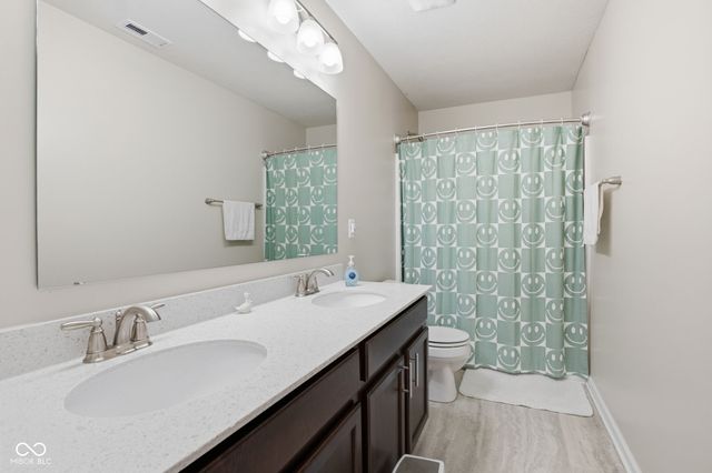 4355 Homestead Drive, Whitestown, IN 46075