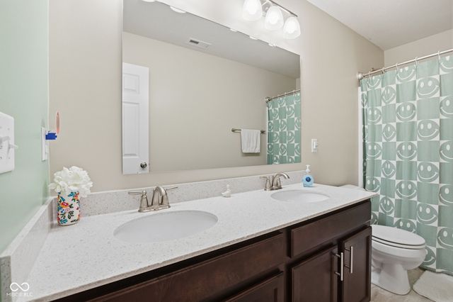 4355 Homestead Drive, Whitestown, IN 46075