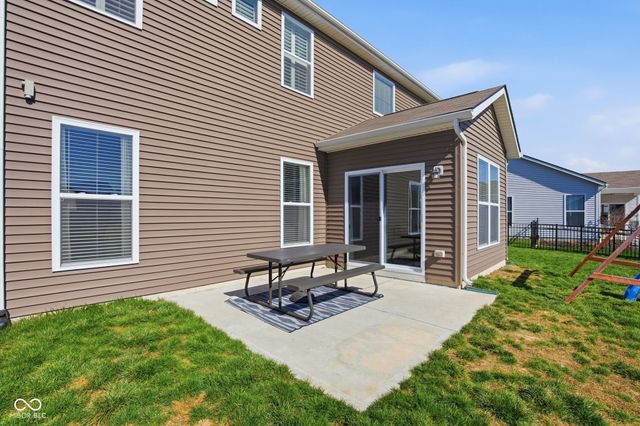 4355 Homestead Drive, Whitestown, IN 46075