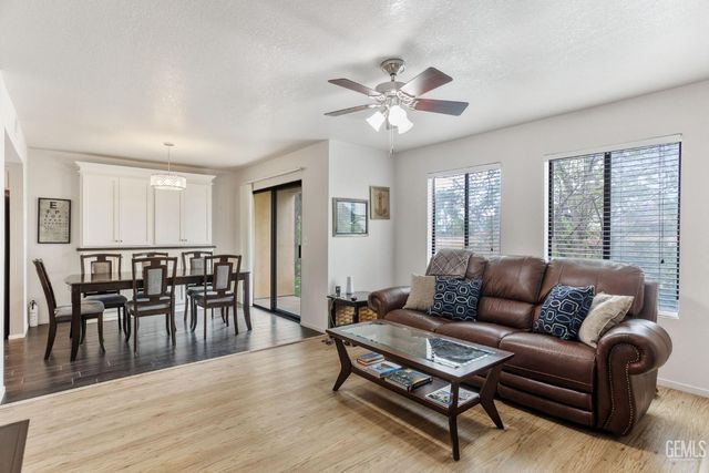 14500 Las Palmas Drive 16, Bakersfield, CA 93306