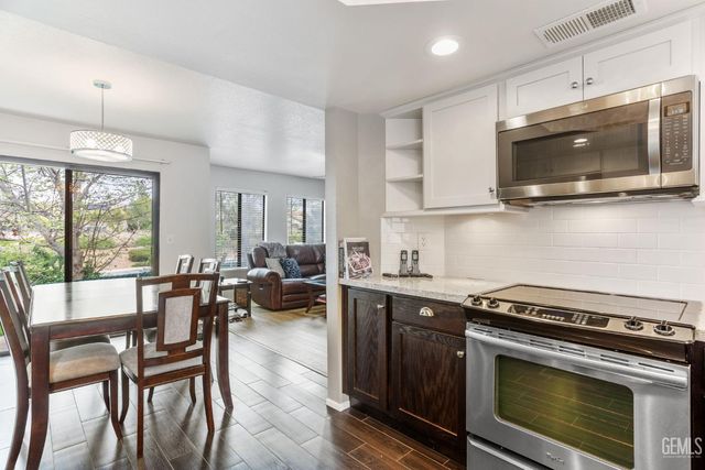 14500 Las Palmas Drive 16, Bakersfield, CA 93306