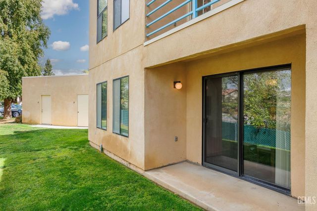 14500 Las Palmas Drive 16, Bakersfield, CA 93306