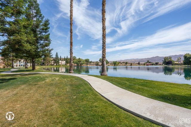 14500 Las Palmas Drive 16, Bakersfield, CA 93306