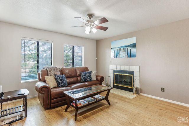 14500 Las Palmas Drive 16, Bakersfield, CA 93306