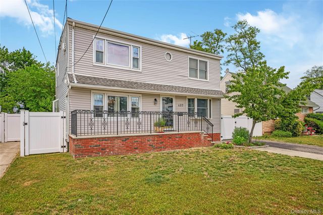 407 Sheridan Boulevard, Inwood, NY 11096