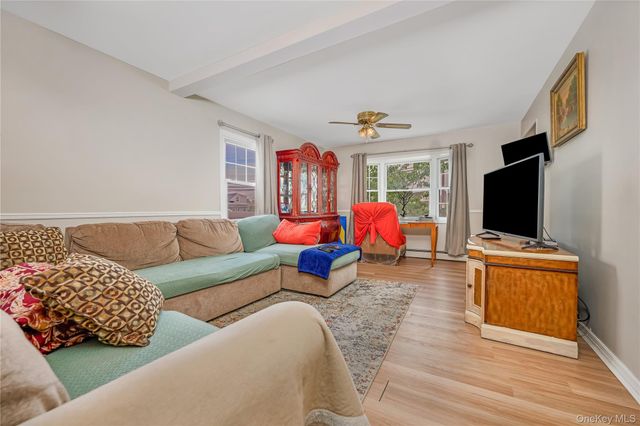 407 Sheridan Boulevard, Inwood, NY 11096