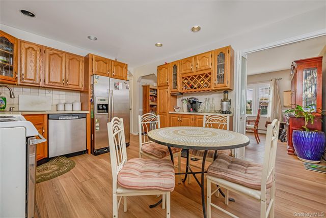 407 Sheridan Boulevard, Inwood, NY 11096