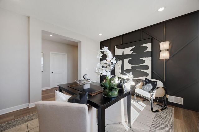 20187 Gothic Avenue, Lakeville, MN 55044