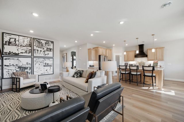 20187 Gothic Avenue, Lakeville, MN 55044