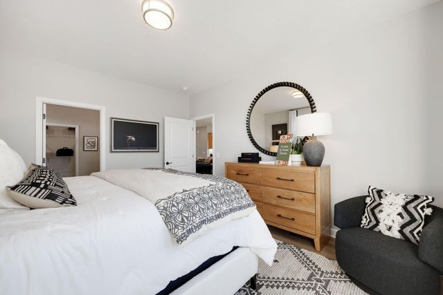 20187 Gothic Avenue, Lakeville, MN 55044