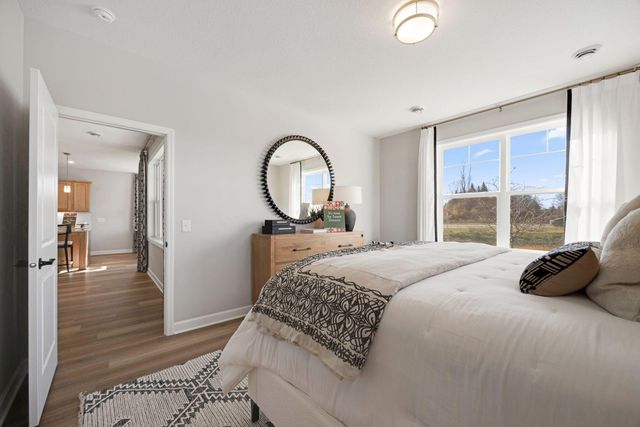 20187 Gothic Avenue, Lakeville, MN 55044