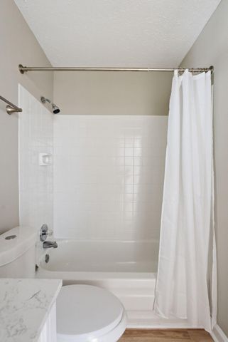 421 Redding Road 118, Lexington, KY 40517