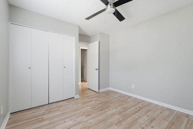 421 Redding Road 118, Lexington, KY 40517