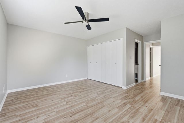 421 Redding Road 118, Lexington, KY 40517