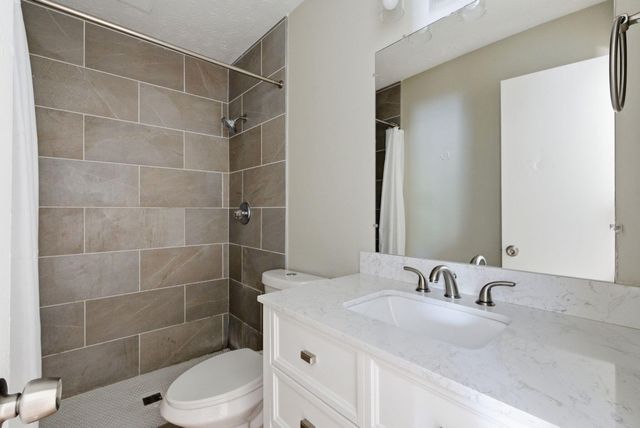 421 Redding Road 118, Lexington, KY 40517