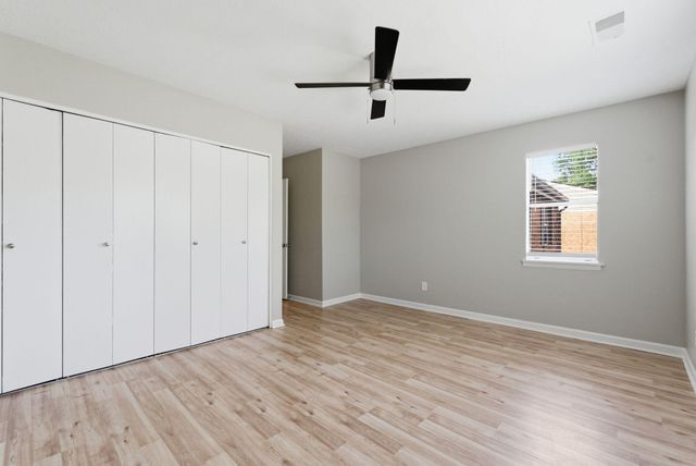 421 Redding Road 118, Lexington, KY 40517