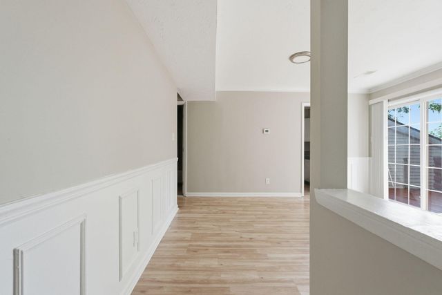 421 Redding Road 118, Lexington, KY 40517