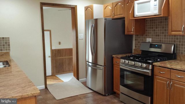 2003 RADFORD DR, Woodbridge, VA 22191