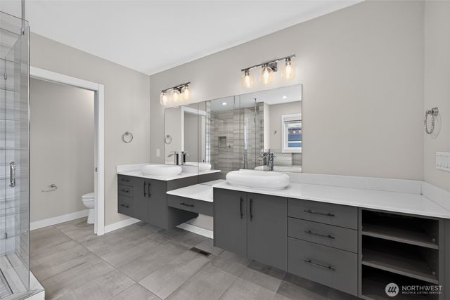 11838 79th Avenue S, Seattle, WA 98178