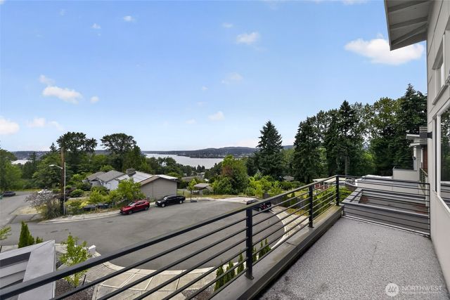 11838 79th Avenue S, Seattle, WA 98178