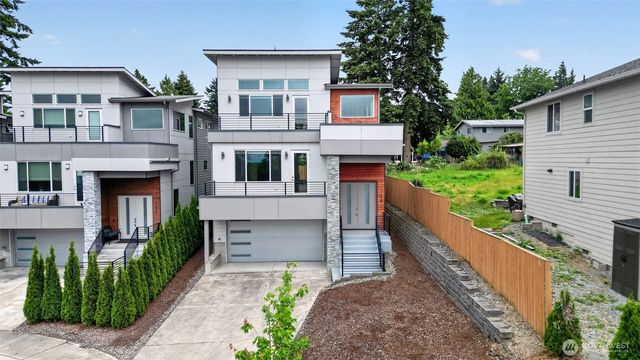 11838 79th Avenue S, Seattle, WA 98178