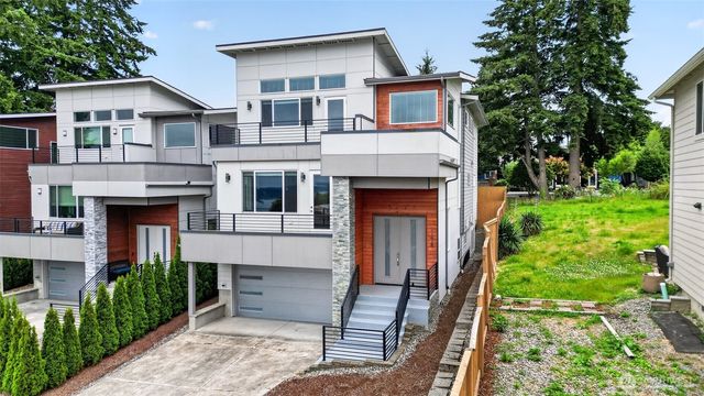 11838 79th Avenue S, Seattle, WA 98178